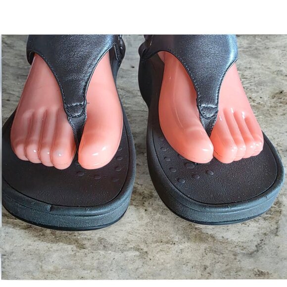 VIONIC (8) JOLIE Gun Medal Silver Metallic T-Strap Podiatrist Designed Footbed - Picture 4 of 13